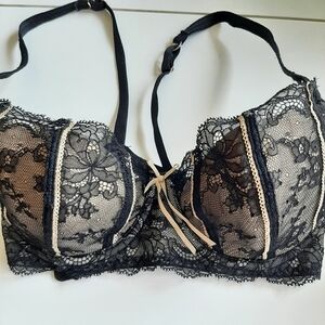DKNY BLACK LACE PADDED SUPPORT BRA
